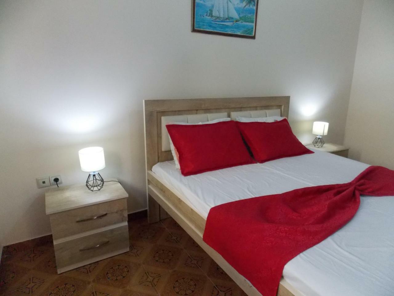 Apartment Dejvi Sarandë Exterior foto