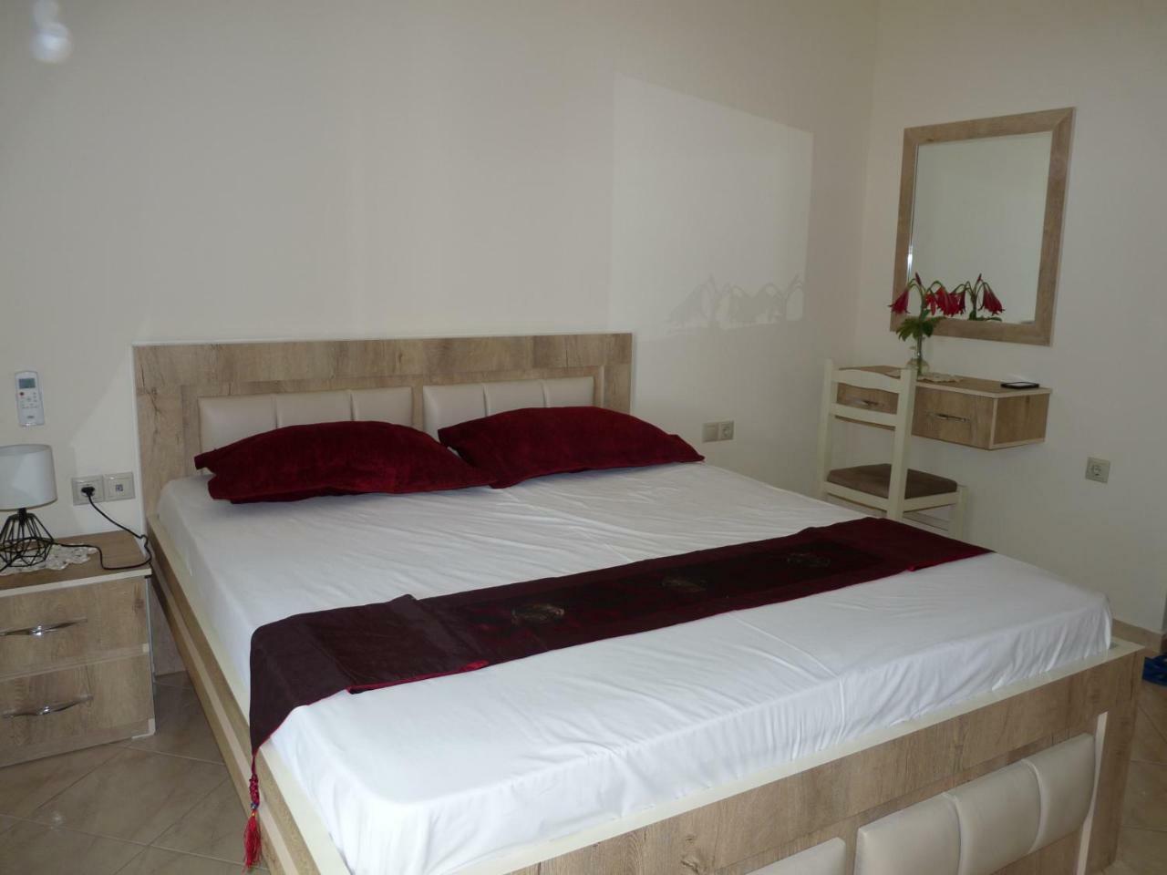 Apartment Dejvi Sarandë Exterior foto